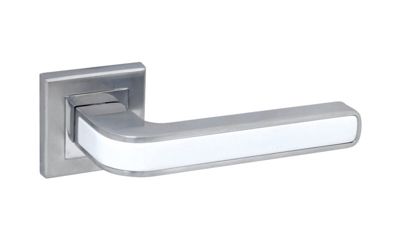 Дверная ручка ADDEN BAU PIEZA Q360 WHITE / CHROME